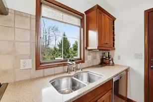 713 Stone Hollow Pl, Bellefontaine, OH 43311 - Photo 21