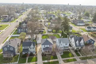 303 S Ridge Ave, Troy, OH 45373 - Photo 5