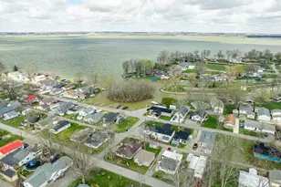 8921 Walnut St, Lakeview, OH 43331 - Photo 9