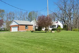 469 Bischoff Rd, New Carlisle, OH 45344 - Photo 5