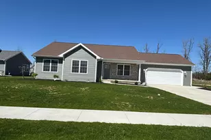 116 Village Pkwy, Jackson Center, OH 45334 - Photo 3