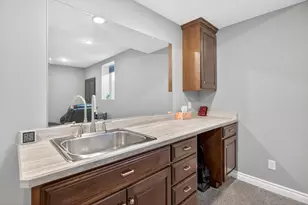 101 Cedarbrook Ct, Anna, OH 45302 - Photo 39