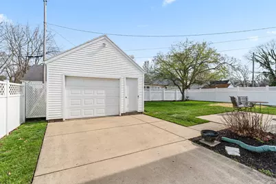 1015 Westgate Road, Troy, OH 45373 - Photo 41