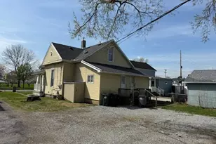 821 Mckaig Ave, Troy, OH 45373 - Photo 5