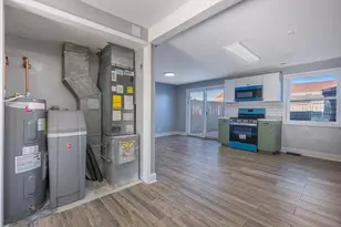 2416 Rona Village Blvd, Fairborn, OH 45324 - Photo 5