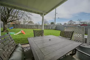 303 Villa Dr, New Carlisle, OH 45344 - Photo 25