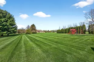 2685 Kilkenny Ct, Springfield, OH 45503 - Photo 7