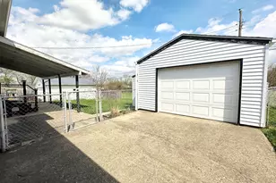 1356 Ironwood Dr, Fairborn, OH 45324 - Photo 3