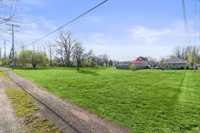 526 W Chillicothe Avenue, Bellefontaine, OH 43311 - Photo 33