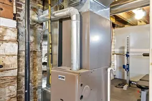 526 W Chillicothe Ave, Bellefontaine, OH 43311 - Photo 27