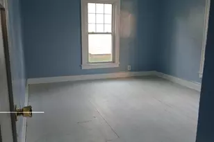 126 E Cassilly St, Springfield, OH 45504 - Photo 7