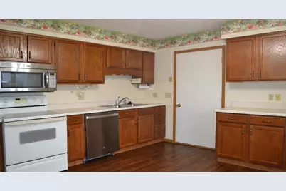1031 Armsgate Road, Springfield, OH 45503 - Photo 9