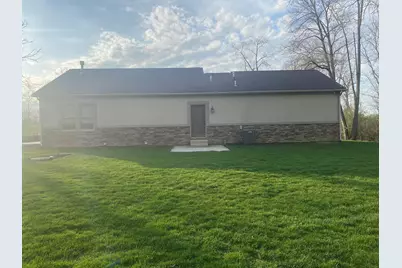 1065 Stewart Road, Pleasant Hill, OH 45359 - Photo 17