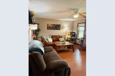 616 E Bellefontaine Street, Wapakoneta, OH 45895 - Photo 5