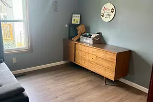 616 E Bellefontaine St, Wapakoneta, OH 45895 - Photo 17