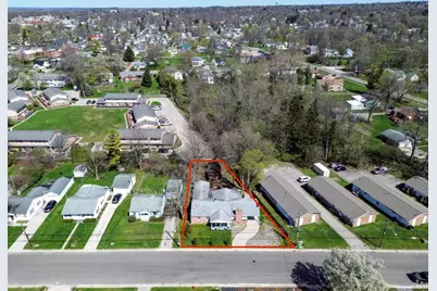 429 Colton Avenue, Bellefontaine, OH 43311 - Photo 3