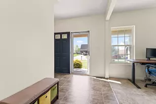 4192 Grace Cir, Beavercreek, OH 45431 - Photo 13