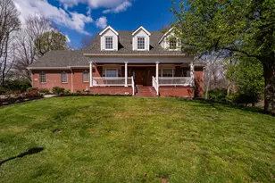 3955 Oakview Dr, Beavercreek, OH 45430 - Photo 1