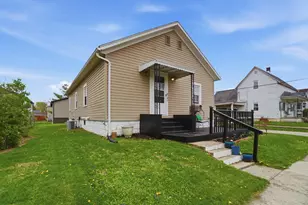 706 Buchanan St, Wapakoneta, OH 45895 - Photo 7