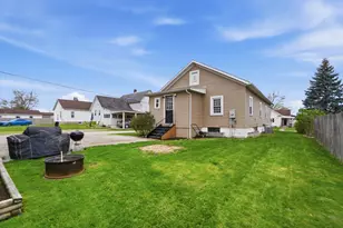 706 Buchanan St, Wapakoneta, OH 45895 - Photo 11