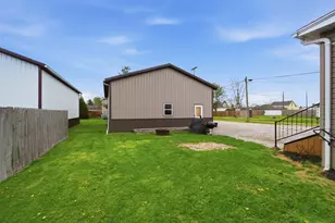 706 Buchanan St, Wapakoneta, OH 45895 - Photo 39