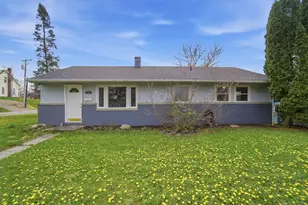 818 Brookwood Dr, Bellefontaine, OH 43311 - Photo 3