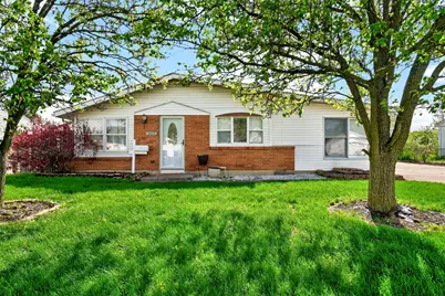 202 Braun Street, New Carlisle, OH 45344 - Photo 3