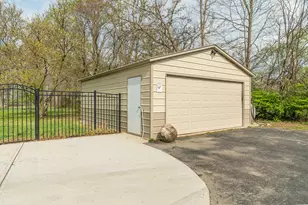 8555 Lochard Rd, Sidney, OH 45365 - Photo 47