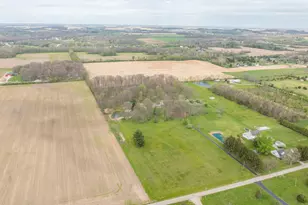 8555 Lochard Rd, Sidney, OH 45365 - Photo 5