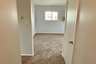 906 W Lake Ave, New Carlisle, OH 45344 - Photo 5