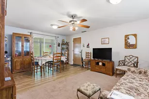 422 Sherwood Park Dr, Springfield, OH 45505 - Photo 9