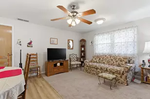 422 Sherwood Park Dr, Springfield, OH 45505 - Photo 11