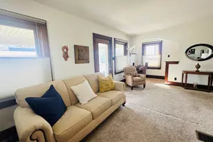 559 E Market St, Celina, OH 45822 - Photo 9