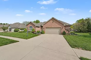 9842 Scotch Pine Dr, Springboro, OH 45066 - Photo 9