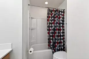 505 Reading Rd, Dayton, OH 45404 - Photo 29