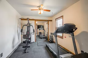 220 Racer St, Troy, OH 45373 - Photo 11