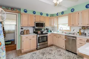 320 N Garber Dr, Tipp City, OH 45371 - Photo 9