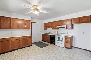 4898 E Brannan Dr, Springfield, OH 45502 - Photo 11