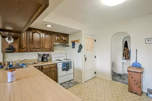 421 E Main St, Saint Paris, OH 43072 - Photo 21