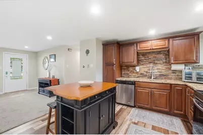 9226 Stephanie Street, Dayton, OH 45458 - Photo 15