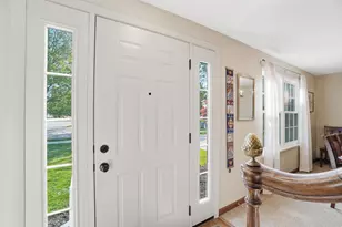 478 Robin Hood Ln, Troy, OH 45373 - Photo 5