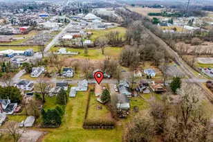 216 Carter Ave, Bellefontaine, OH 43311 - Photo 9