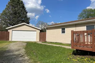 216 Carter Ave, Bellefontaine, OH 43311 - Photo 27
