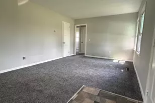 2050 S Hadley Rd, Springfield, OH 45505 - Photo 3
