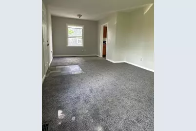 2050 S Hadley Road, Springfield, OH 45505 - Photo 5