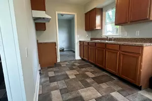 2050 S Hadley Rd, Springfield, OH 45505 - Photo 7