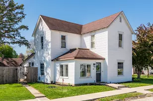 207 W North St, West Manchester, OH 45382 - Photo 3