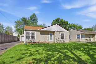 421 Alexander Dr, Dayton, OH 45403 - Photo 3