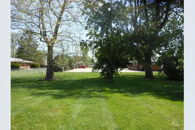 30 E Walnut Street, Phillipsburg, OH 45354 - Photo 25