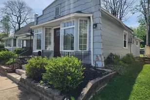 224 E Williams Ave, Bellefontaine, OH 43311 - Photo 3